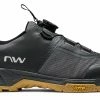 Northwave Crossland Plus Chaussures -Magasin de casques SHU Nw3CLP CROSSLAND PLUS DARK GREY 01 il